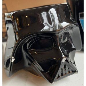 Lucasfilm Inc. Star Wars Darth Vader Ceramic Mug,  2015 ZAK!